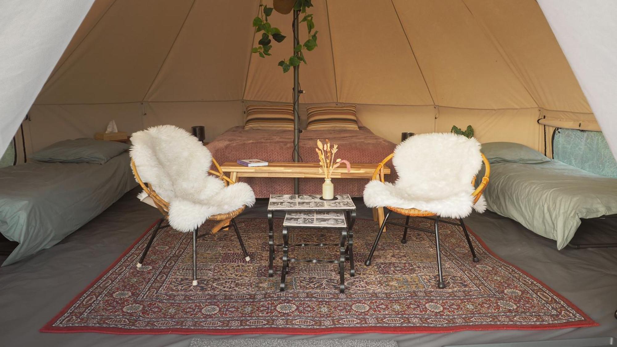 Bell Tent In Een Voedselbos Nederweert-Eind Exterior photo